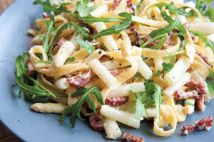 Van Empel asperges wokschotel met asperges en Tijnsaus