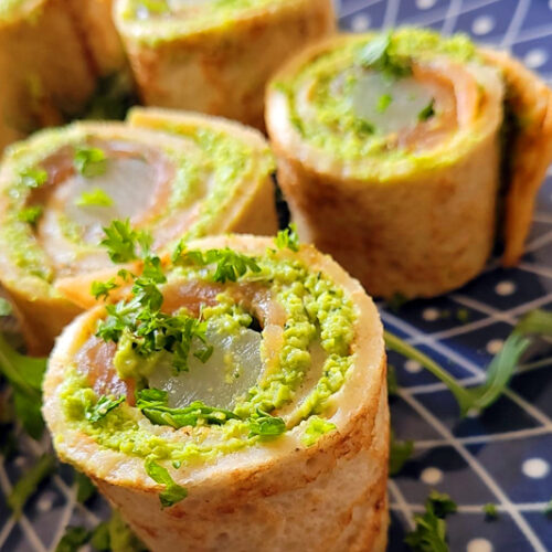 pannekoekrolletjes met witte asperges