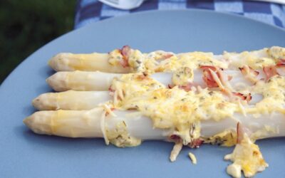 Ovenschotel van asperges met Tijnsaus