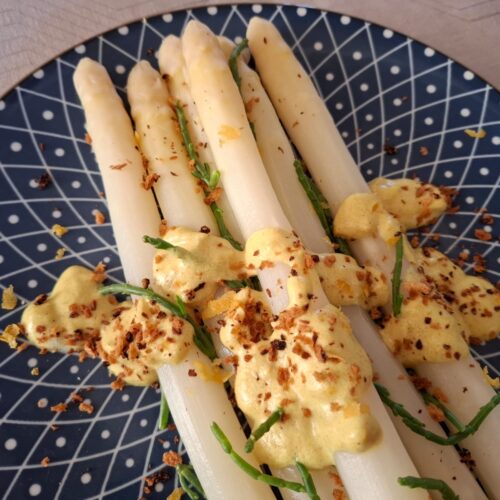 Asperges met zeekraal en romige kokosmelk. Holland meets Japan
