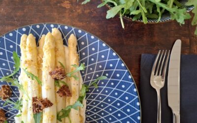 Gegrilde asperges met ricotta en croutons